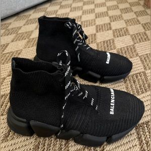 Balenciaga Women’s Speed 2.0 Lace Up Sneaker in Black